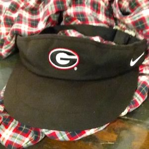 Nike Uga Ajustable Visor | Poshmark